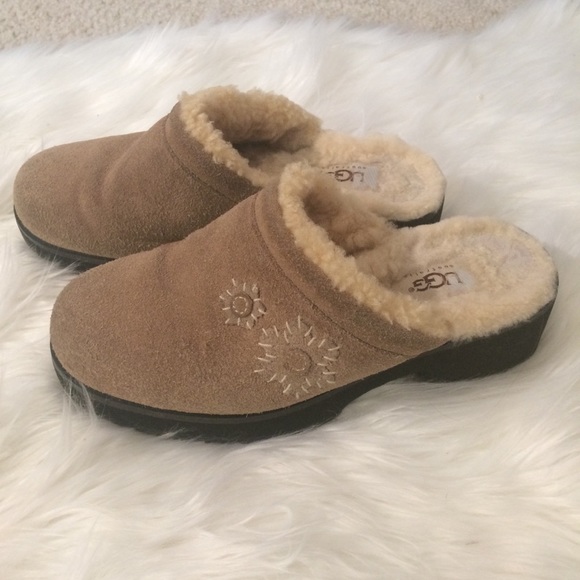 ugg clogs with fur lining